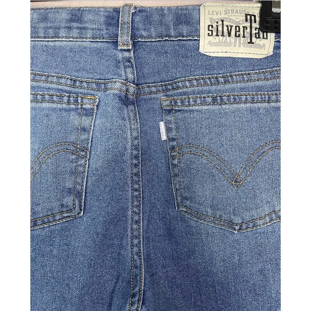 Levi's Girls Silver Tab Mini Mom High Rise Medium Wash Jeans Size 12 - EUC - Picture 7 of 12